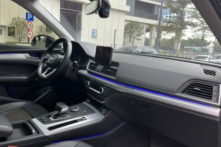 Used Audi Q5L 2020 Revised 40 TFSI Prestige Edition
