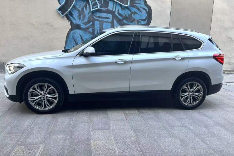 Used BMW X1 2019 sDrive20Li Leading Model