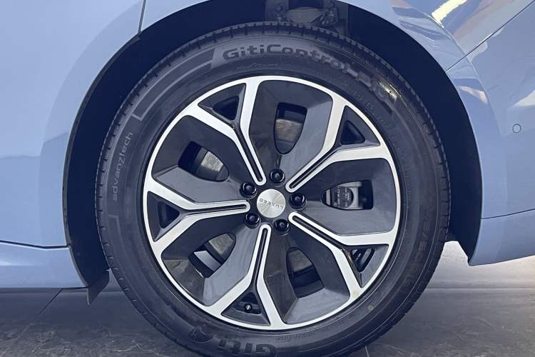 Used Hima Luxeed S7 2024 Pro Rear-Drive Long-Range Version
