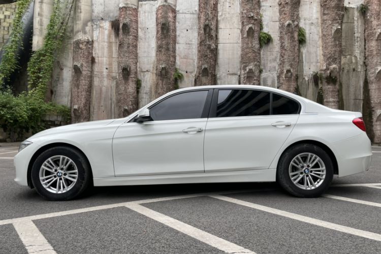 Used BMW 3 Series 2015 320Li Fashion Model