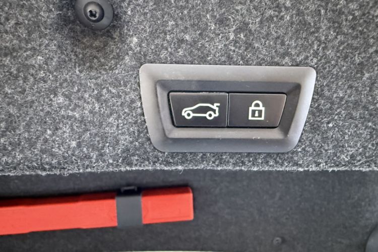 Used BMW 3 Series 2019 320i M Sport Package
