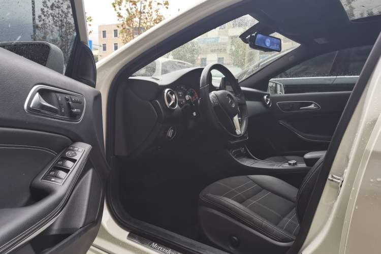 Used Mercedes-Benz A-Class 2013 A 200 Urban Edition
