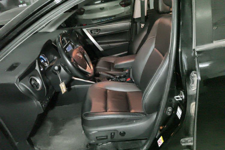 Used Toyota Corolla 2017 Revised Dual-Engine 1.8L E-CVT Flagship Edition