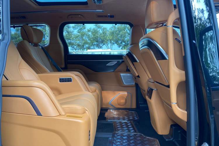 Used Wey Gaoshan 2023 Four-Wheel-Drive Executive Extended Version
