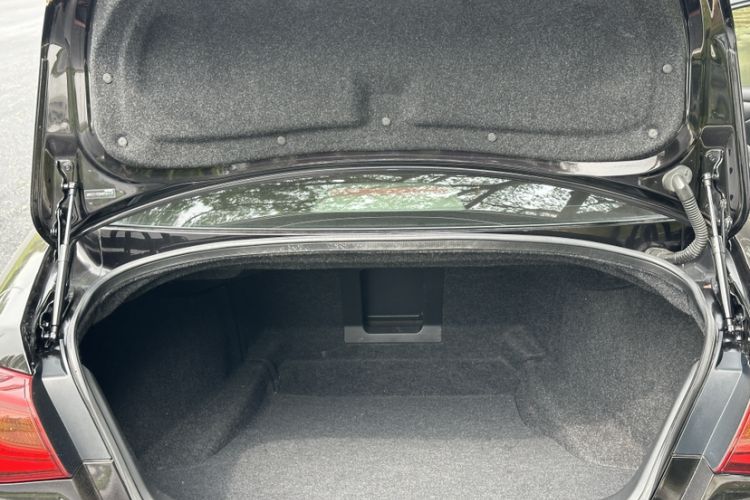 Used Infiniti Q70 2017 Q70L 2.5L Elite Edition
