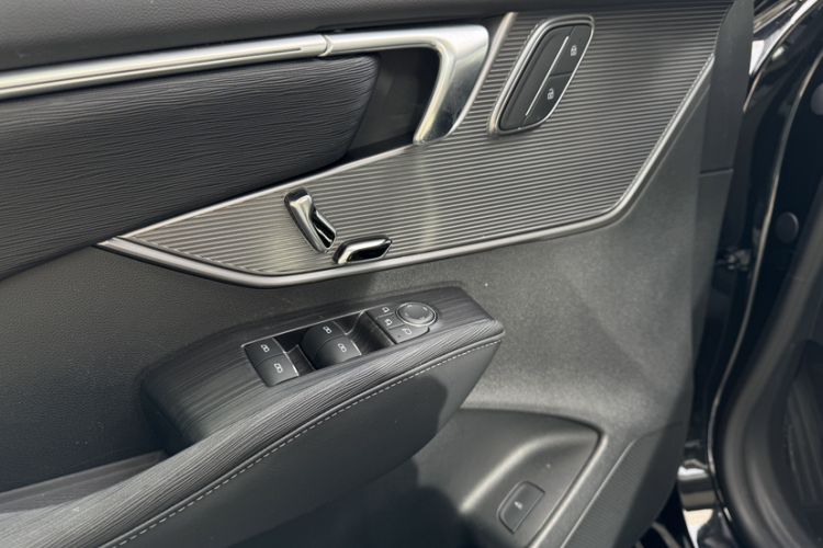 Used Buick LaCrosse 2025 28T Platinum Edition