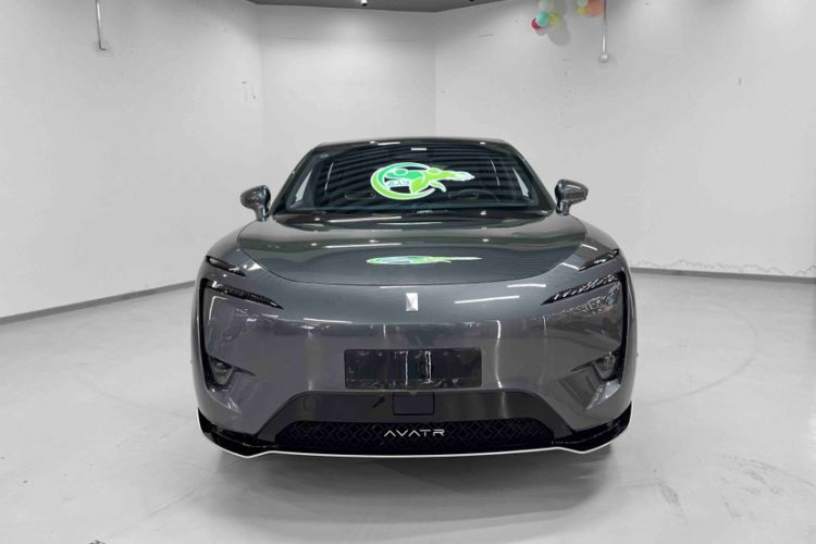 Used  11 2024 730 Luxury Edition with Three Lasers and Rear-Wheel Drive
