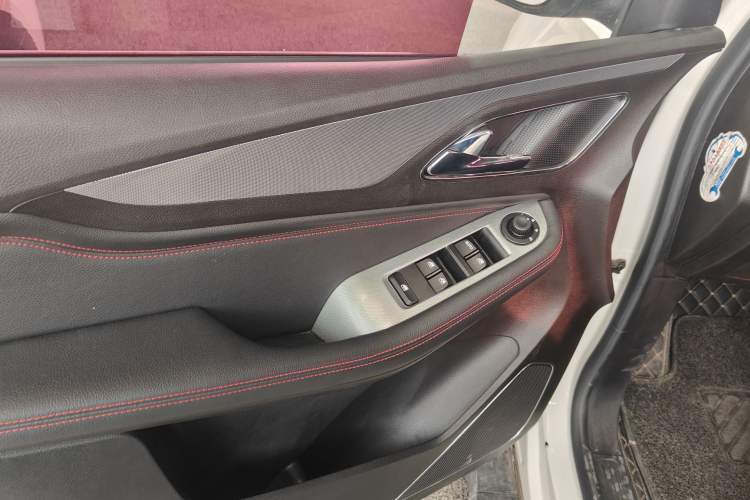 Used Baojun 560 2016 1.8L iAMT Luxury Model