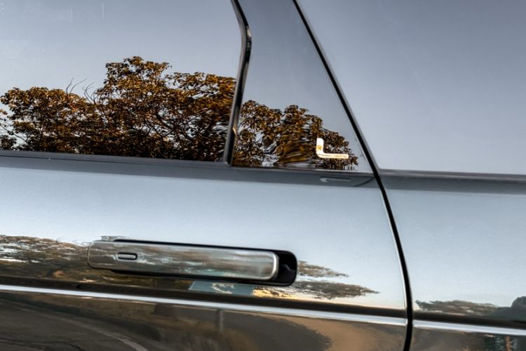 Used Land Rover Range Rover Evoque 2021 Range Rover Velar L 249PS R-Dynamic First Edition