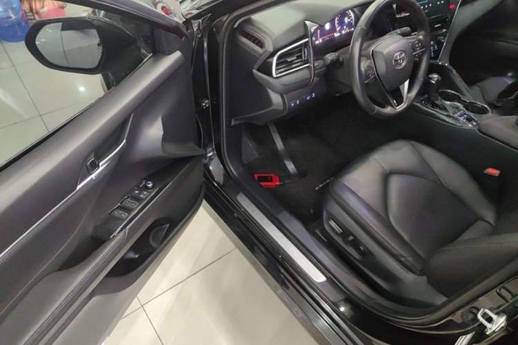 Used Toyota Camry 2021 Dual-Motor 2.5HG Luxury Edition
