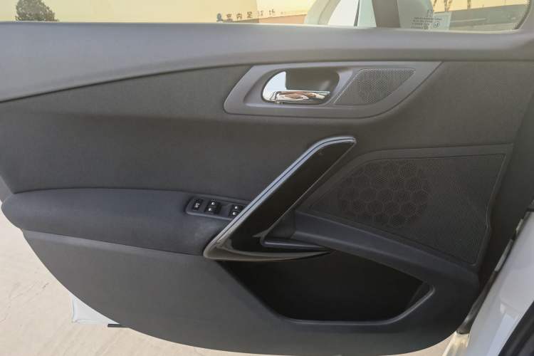 Used Peugeot 508 2015 1.6THP Automatic Zhiiyi Edition
