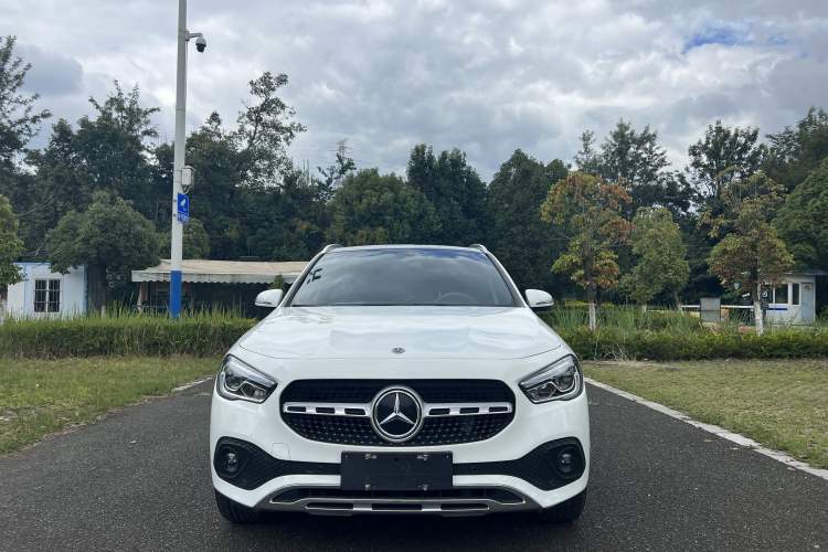 Used Mercedes-Benz GLA 2020 GLA 200

