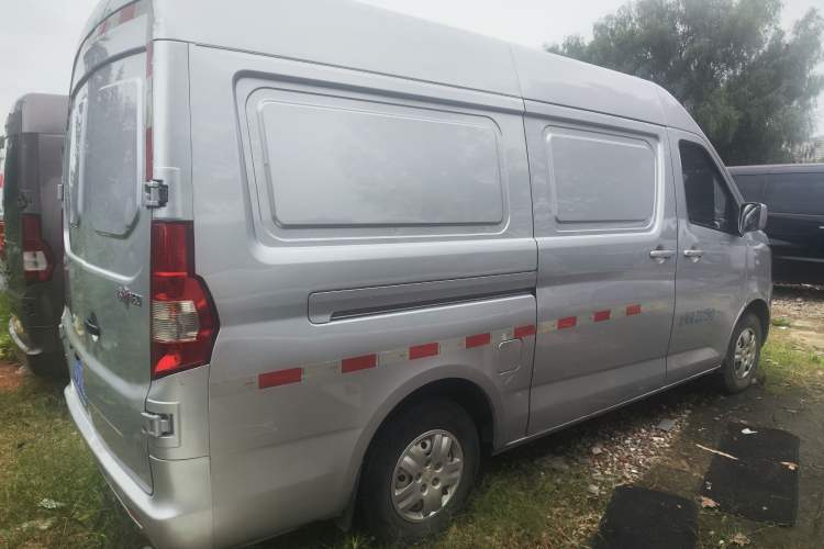 Used Chana Ruixing M80 2019 1.5L Comfort Version 2-Seater Single-Steaming Air-Conditioned China VI Standard High-Roof Double-Swing Doors – DAM15KR
