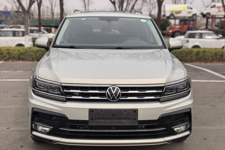 Used Volkswagen Tiguan L 2021 330TSI Automatic Two-Wheel Drive R-Line Flagship Edition
