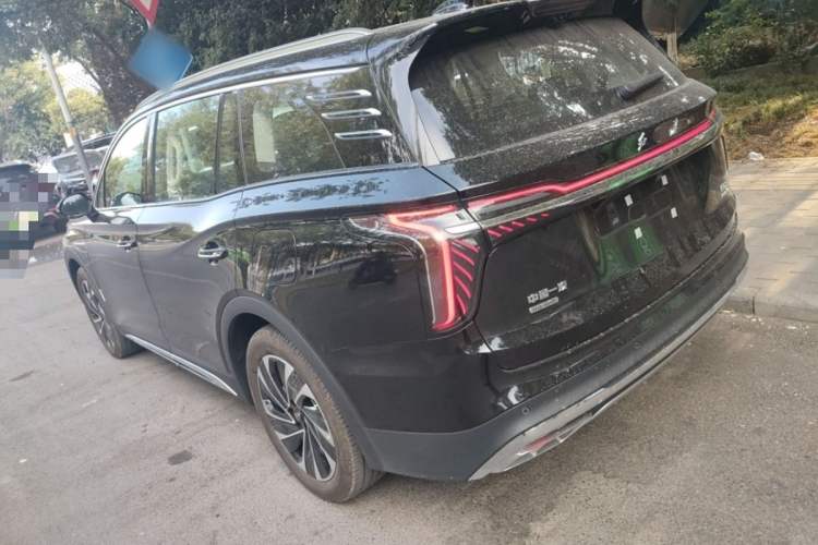 Used Hongqi HS7 PHEV 2024 2.0T PHEV Four-Wheel Drive Flagship Edition 6 Seats
