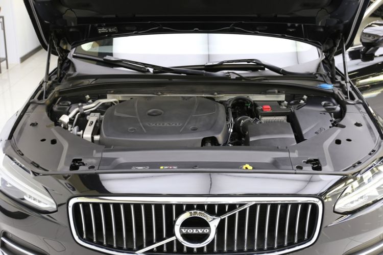 Used Volvo S90 2019 T5 Zhiyuan Edition
