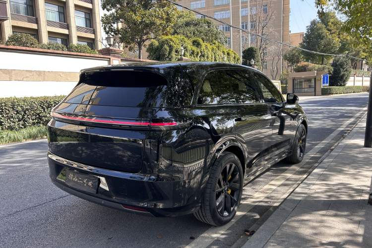 Used Li Auto L7 2023 Pro Model
