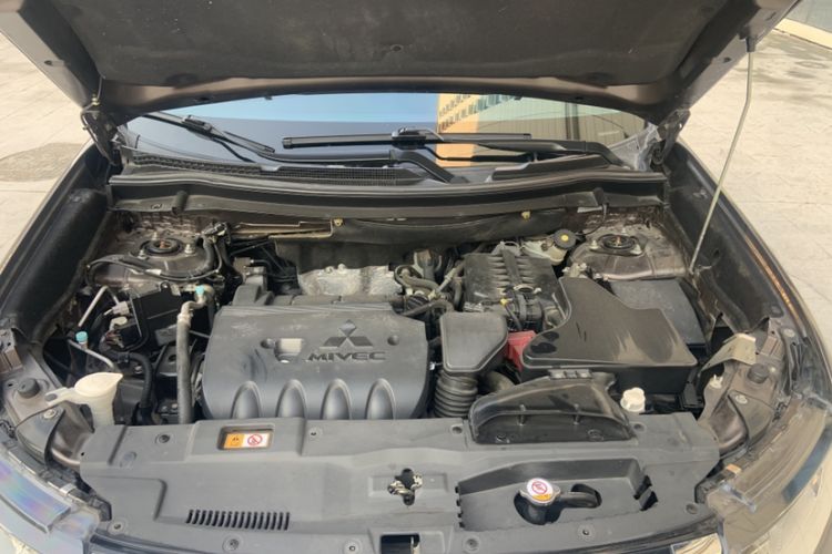 Used Mitsubishi Outlander 2018 2.4L 4x4 Elite Edition 5 Seats