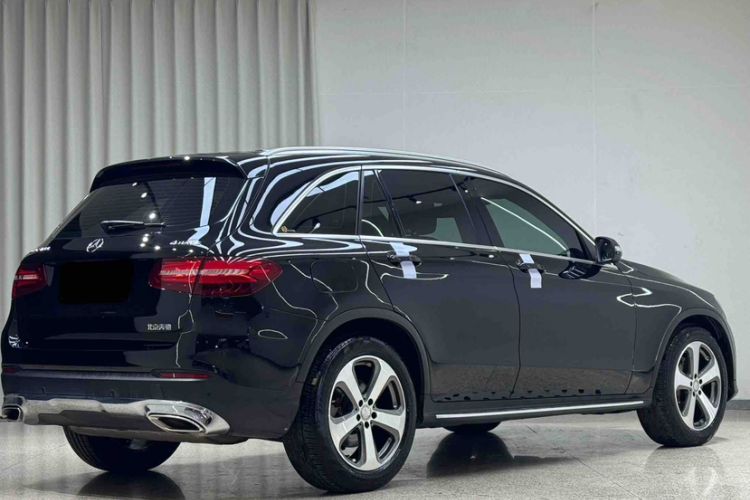 Used Mercedes-Benz GLC 2016 GLC 300 4MATIC Dynamic Model
