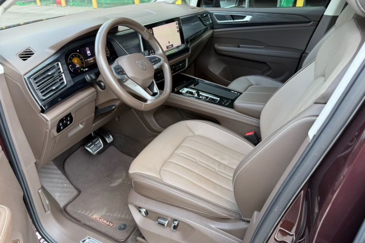 Used Volkswagen Viloran 2022 380TSI Luxury Edition
