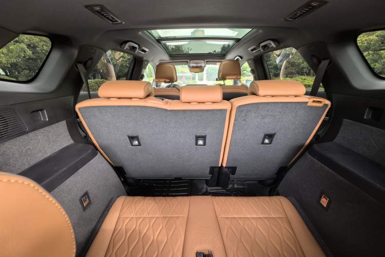 Used BYD Tang New Energy 2022 EV 730KM Luxury Model
