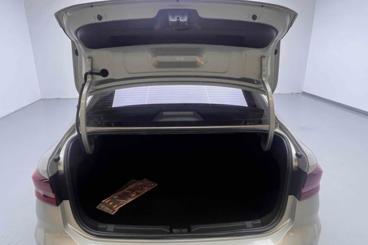 Used Volkswagen Lavida 2021 280TSI DSG Comfort Edition
