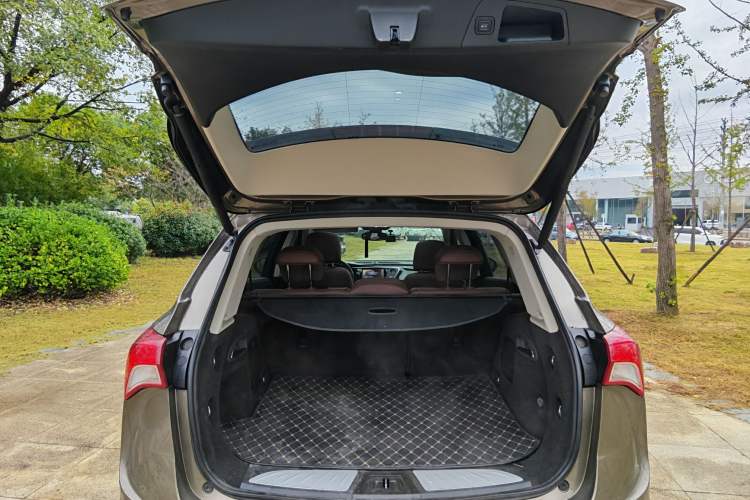 Used Buick Envision 2018 28T Four-Wheel Drive Luxury Model