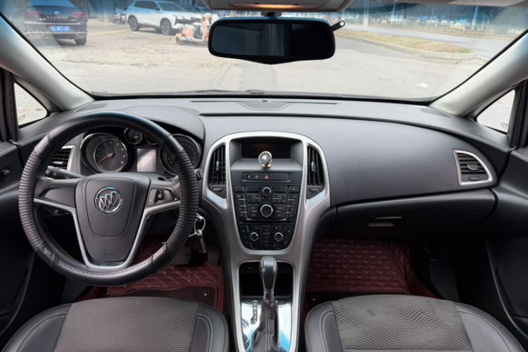 Used Buick GT 2014 XT 1.6L Automatic Fashion Edition
