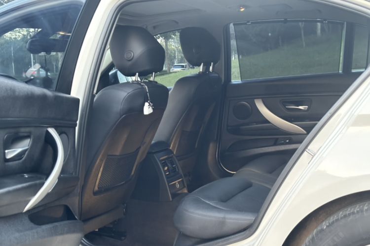 Used BMW 3 Series 2014 320Li Fashion Model
