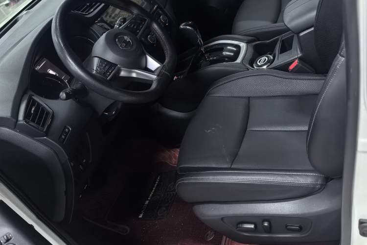 Used Nissan X-Trail 2022 2.0L Two-Wheel Drive Smart Connect Premium Edition
