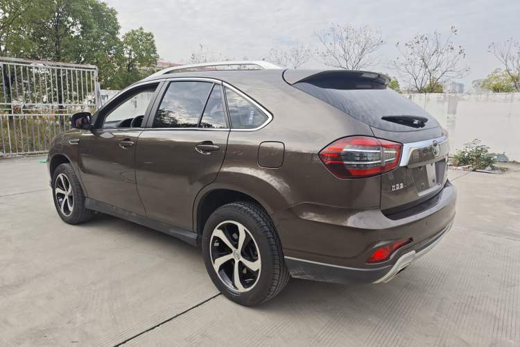 Used BYD S7 2017 2.0T Automatic Luxury Model
