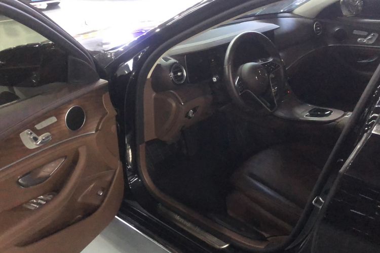 Used Mercedes-Benz E-Class 2023 Updated E 300 L Fashion Edition
