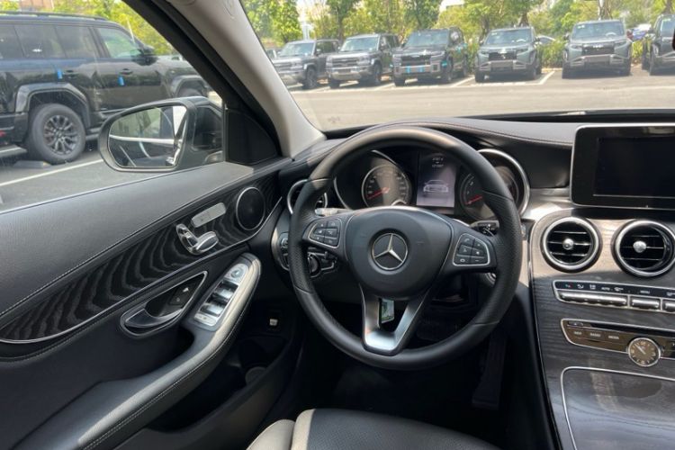 Used Mercedes-Benz C-Class 2016 C 200 L Sport Edition
