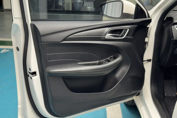 Used Roewe Ei5 2018 Internet Luxury Edition