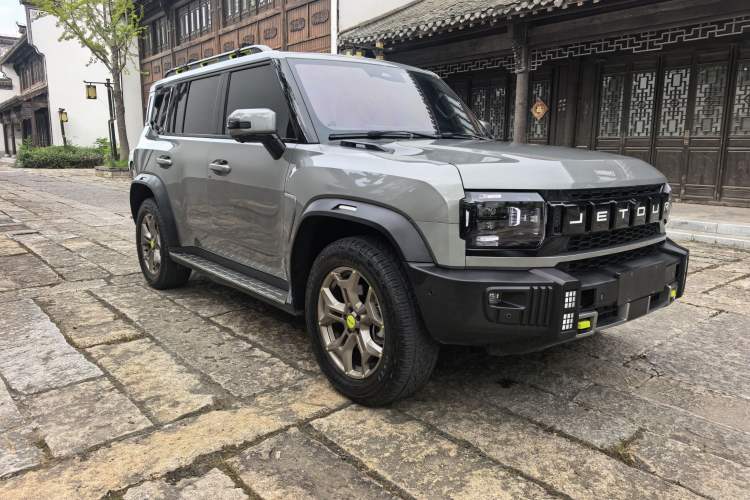 Used Jetour Traveler 2023 2.0T All-Wheel Drive Conquer PRO
