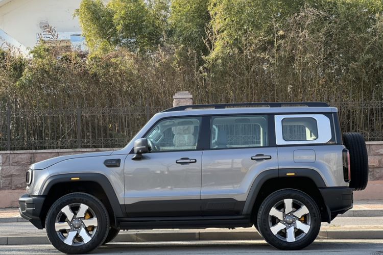 Used  BJ40 Electric Drive 2025 Advanced Edition
