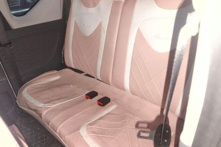 Used Wuling Hongguang MINIEV 2021 Macaron Premium Model – Lithium Iron Phosphate
