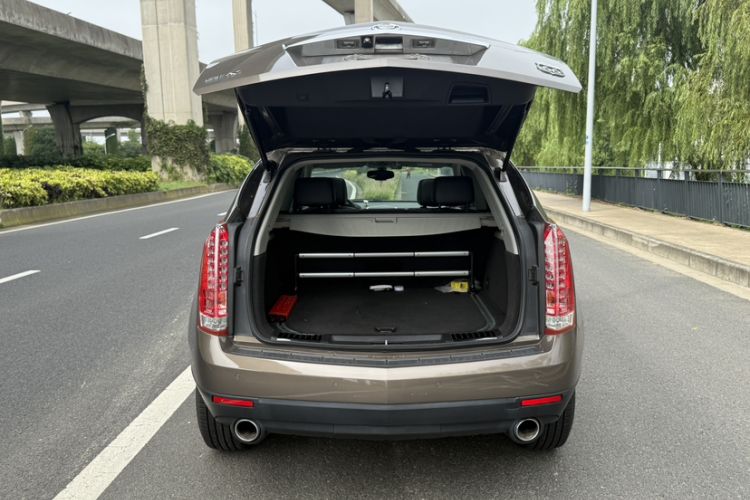 Used Cadillac SRX 2015 3.0L Elite Model
