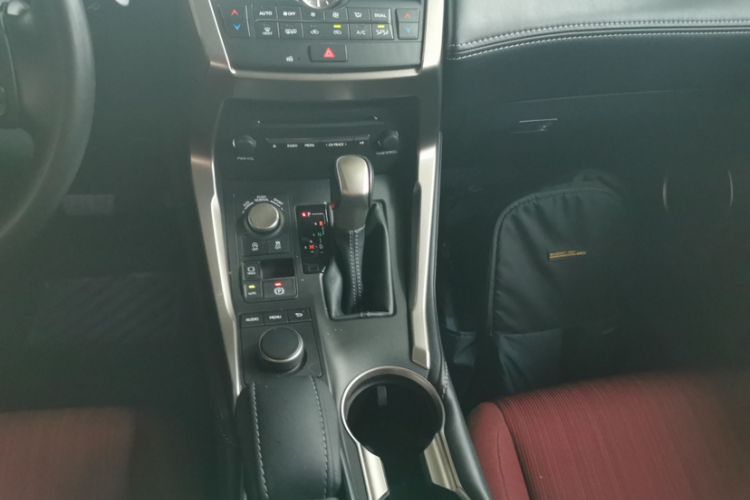 Used Lexus NX 2015 200 Front-Wheel Drive X-Trail SE Edition
