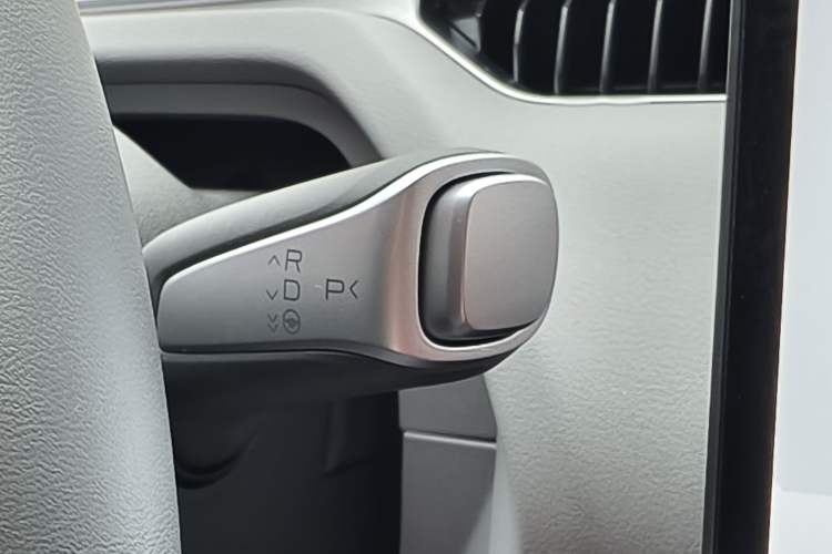 Used XPeng MONA M03 2024 620 with Ultra-Long Range
