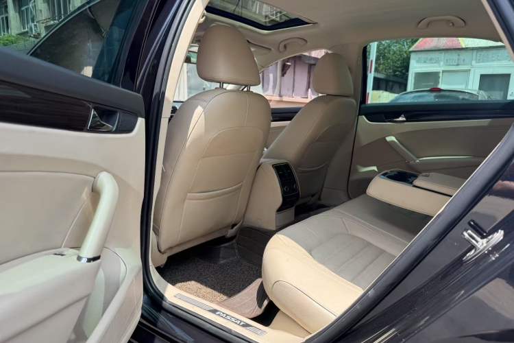 Used Volkswagen Passat 2014 1.8TSI DSG Prestige Edition
