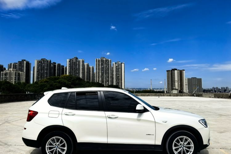 Used BMW X3 2016 sDrive20i
