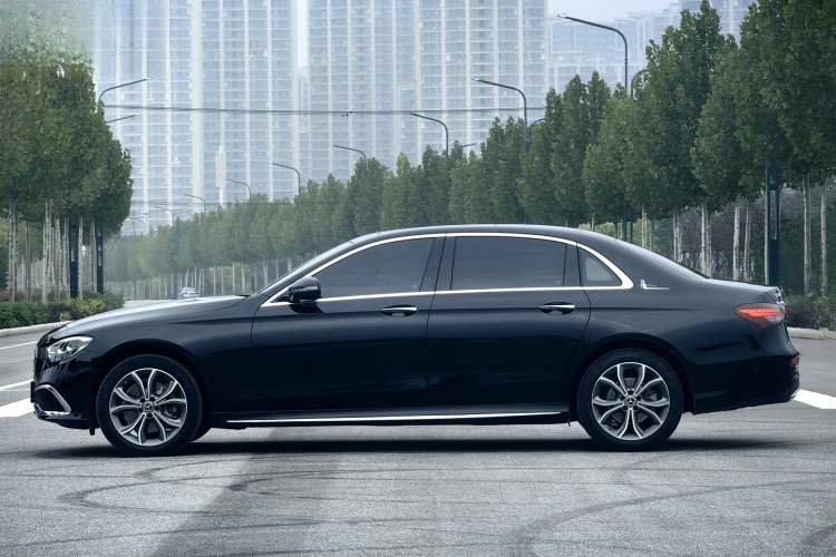 Used Mercedes-Benz E-Class 2023 E 300 L Sporty and Stylish Model
