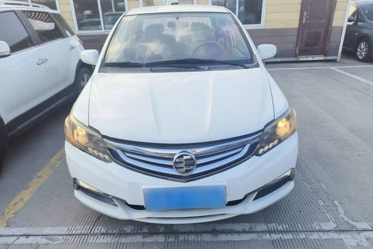 Used Everus S1 2014 1.3L Manual Comfort Edition
