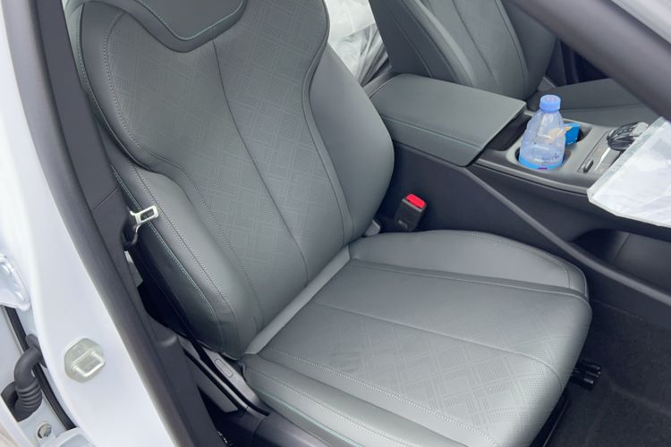 Used BYD Qin PLUS 2025 DM-i Smart Drive 55KM Leading Model
