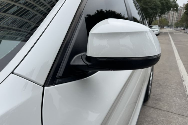 Used BMW X3 2016 sDrive20i
