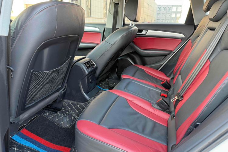 Used Audi Q5 2017 Plus 40 TFSI Technology Model
