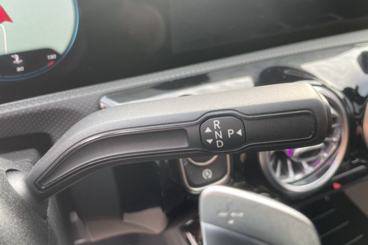 Used Mercedes-Benz A-Class 2020 Restyled A 200 L Sport Sedan Fashion Version
