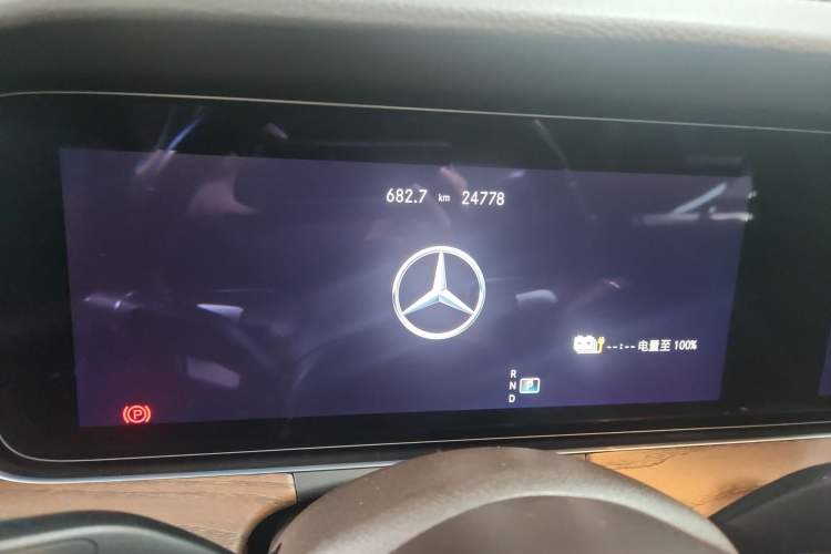 Used Mercedes-Benz E-Class New Energy 2022 Restyled E 350 e L Plug-in Hybrid Sedan
