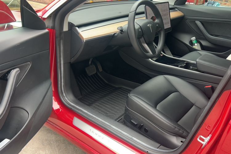 Used Tesla Model 3 2019 Standard Range Rear-Drive Upgraded Version
